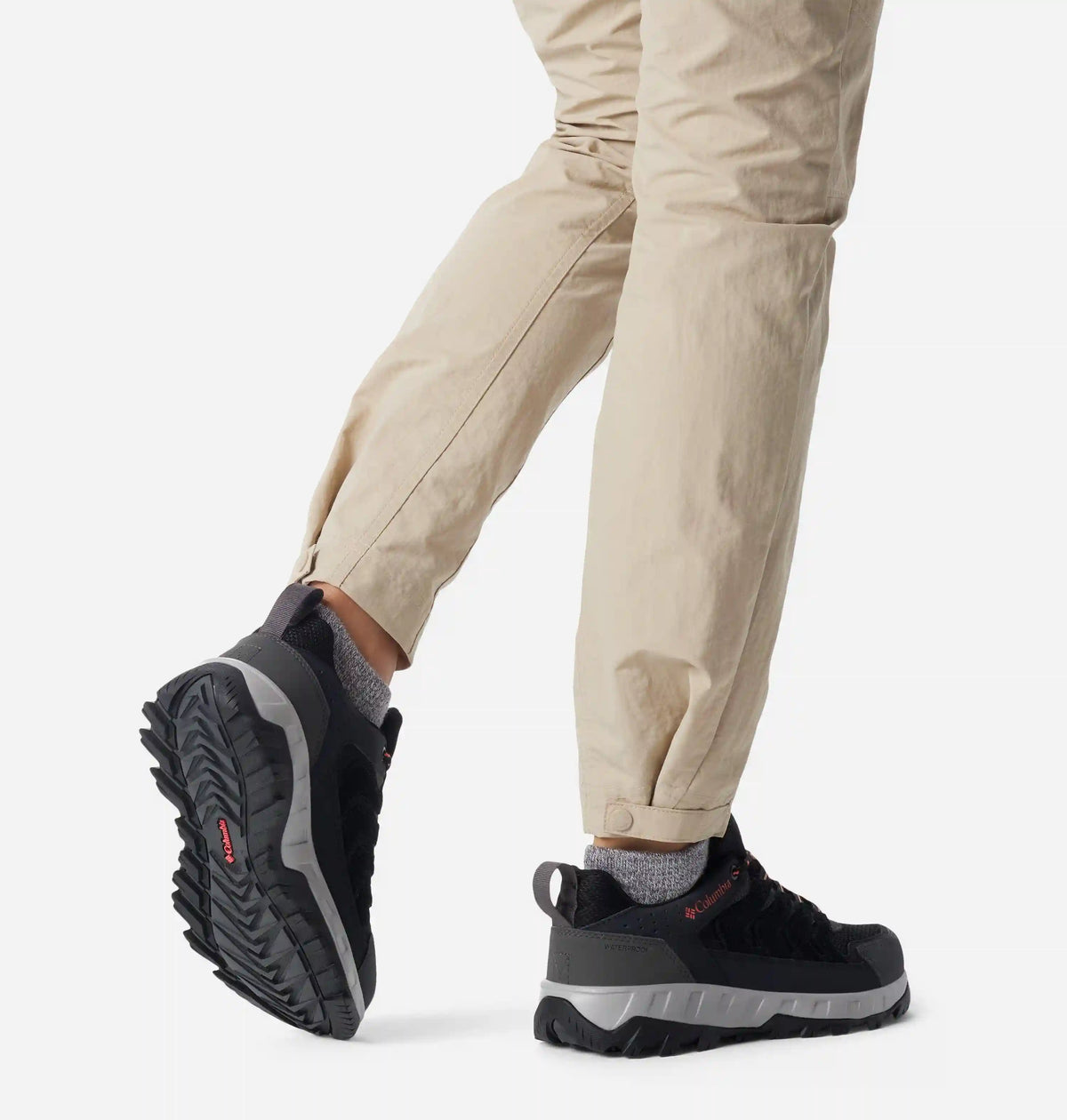 Women's Strata Trail Low Waterproof Shoe - Wide