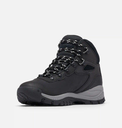 Women's Newton Ridge Plus Waterproof Hiking Boot - Wide