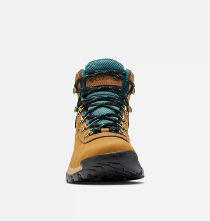 Women's Newton Ridge Plus Waterproof Hiking Boot - Wide