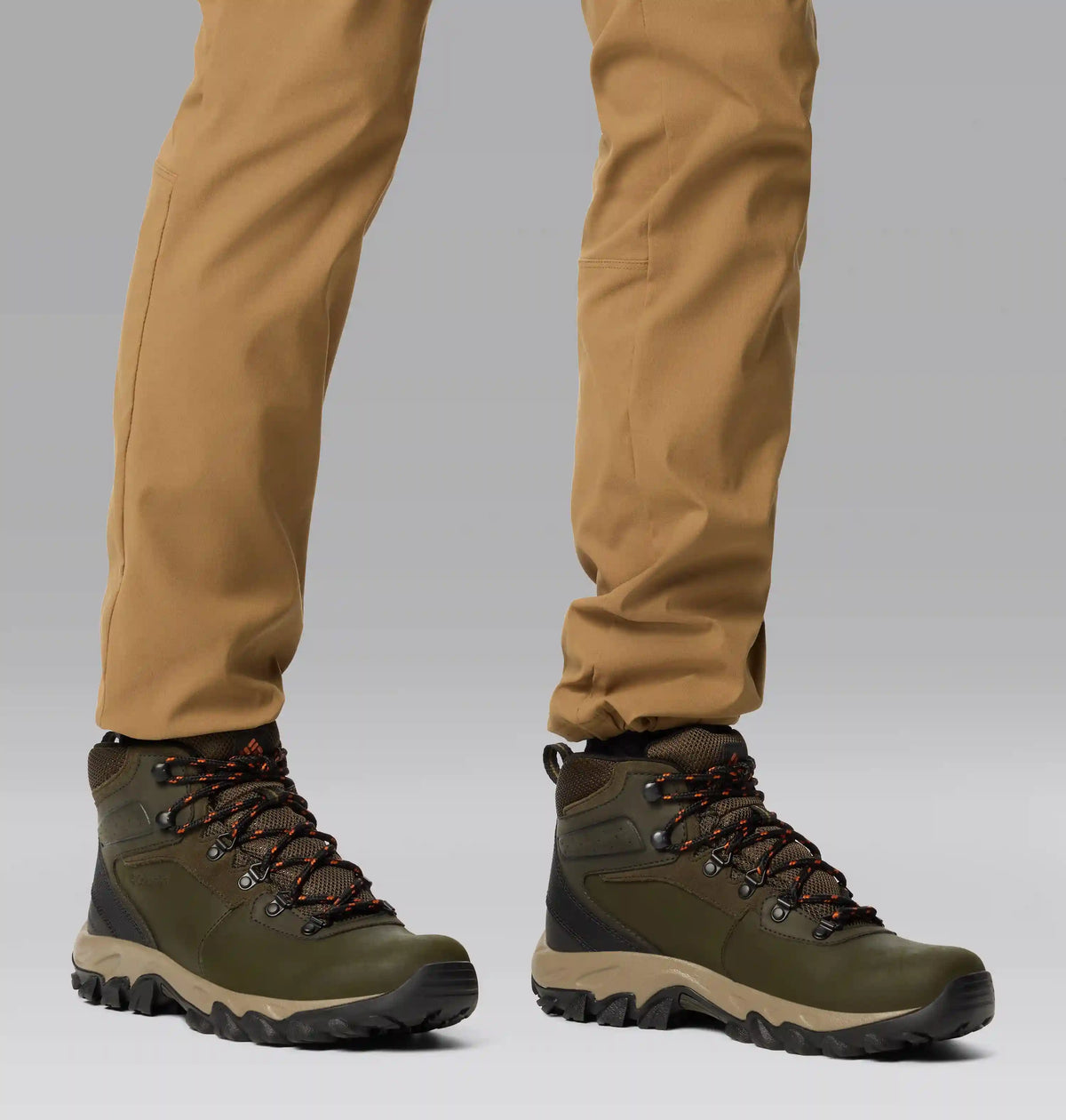 Men’s Newton Ridge Plus II Waterproof Hiking Boot - Wide