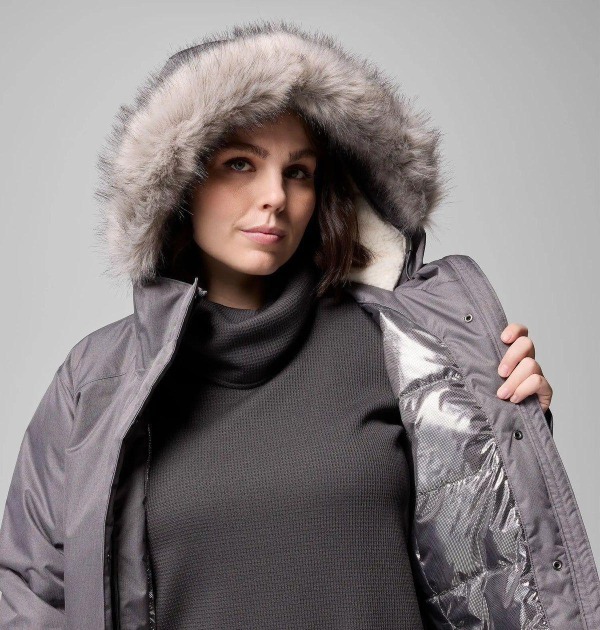 Women's Suttle Mountain Long Insulated Jacket - Plus Size