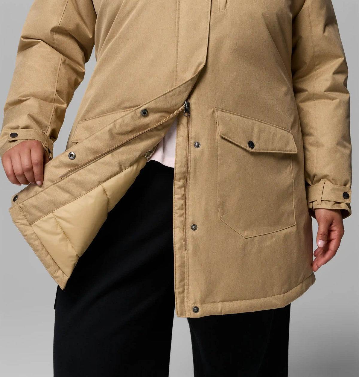 Women's Suttle Mountain Long Insulated Jacket - Plus Size