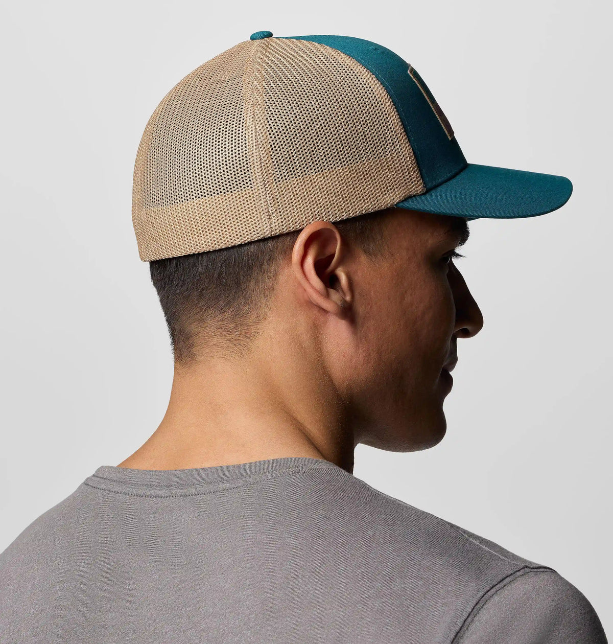 Columbia Mesh Tree Flag Ball Cap