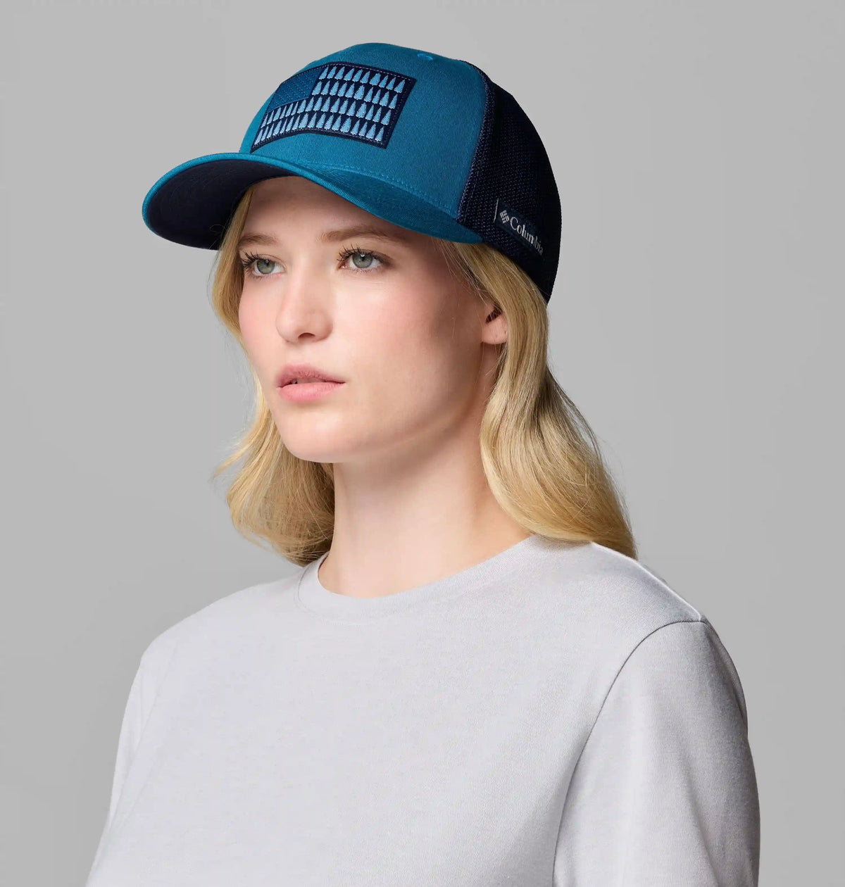 Columbia Mesh Tree Flag Ball Cap