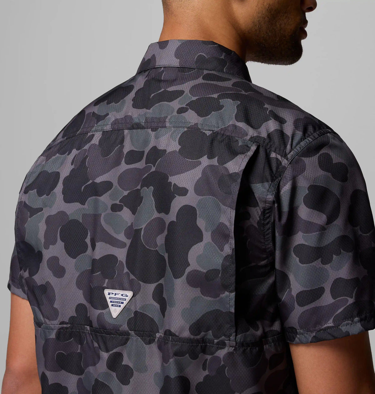 Men's Collegiate PFG Super Slack Tide Shirt - Georgia