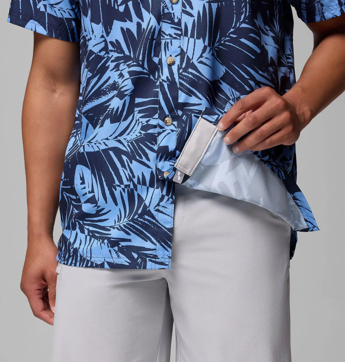 Men's Collegiate PFG Super Slack Tide Shirt - North Carolina