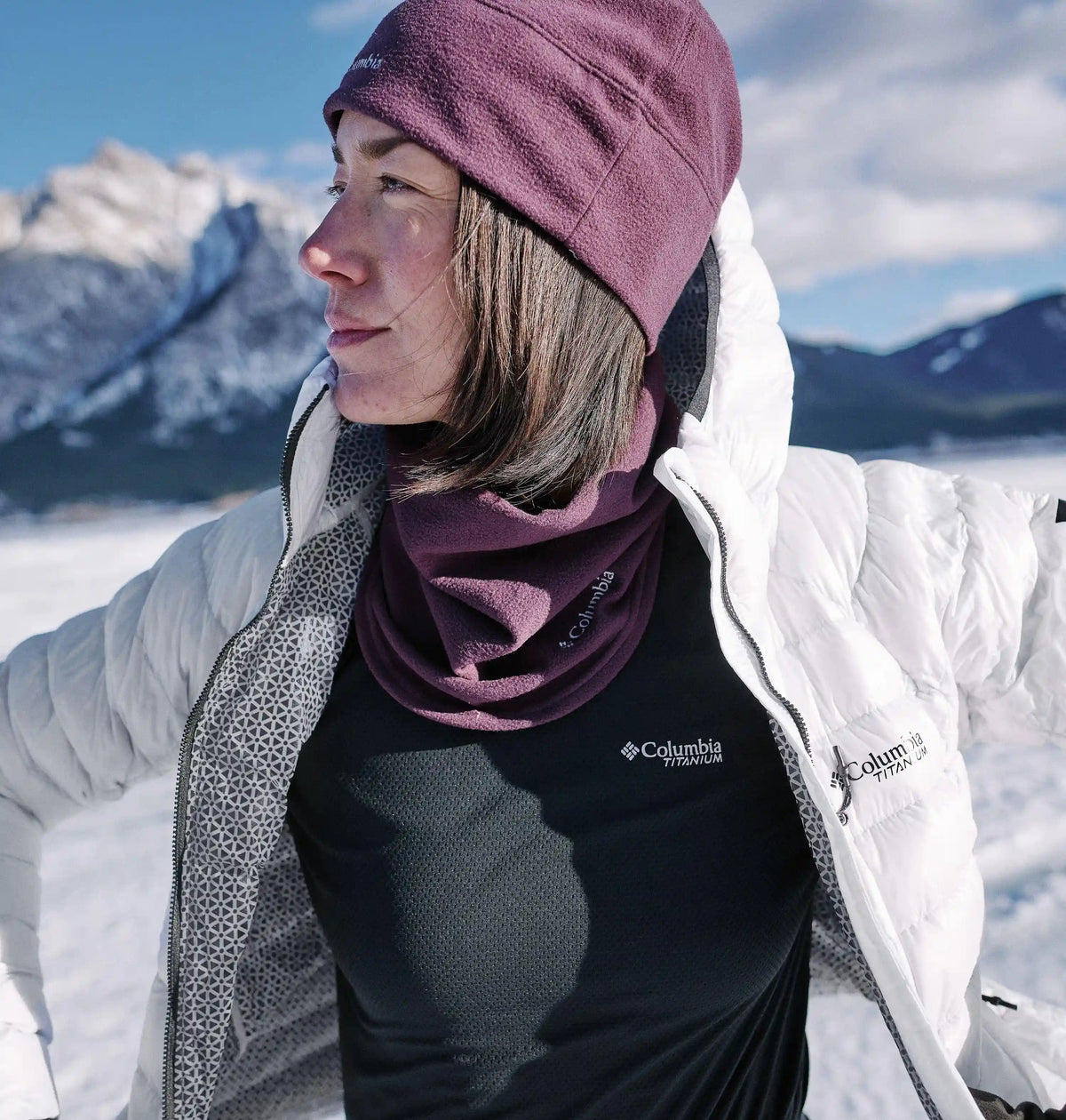 Women's Arctic Crest Down Hooded Jacket