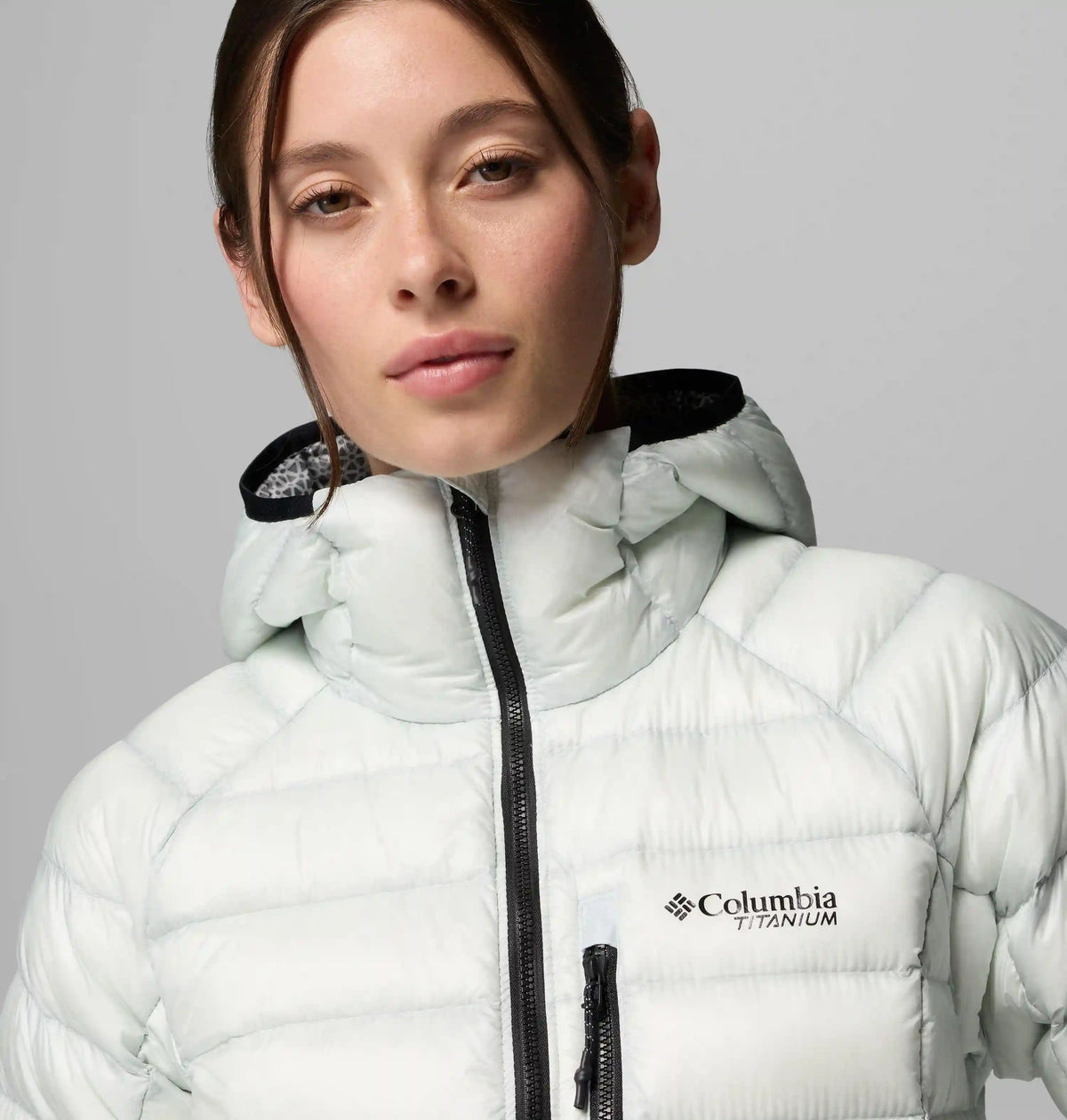 Women's Arctic Crest Down Hooded Jacket