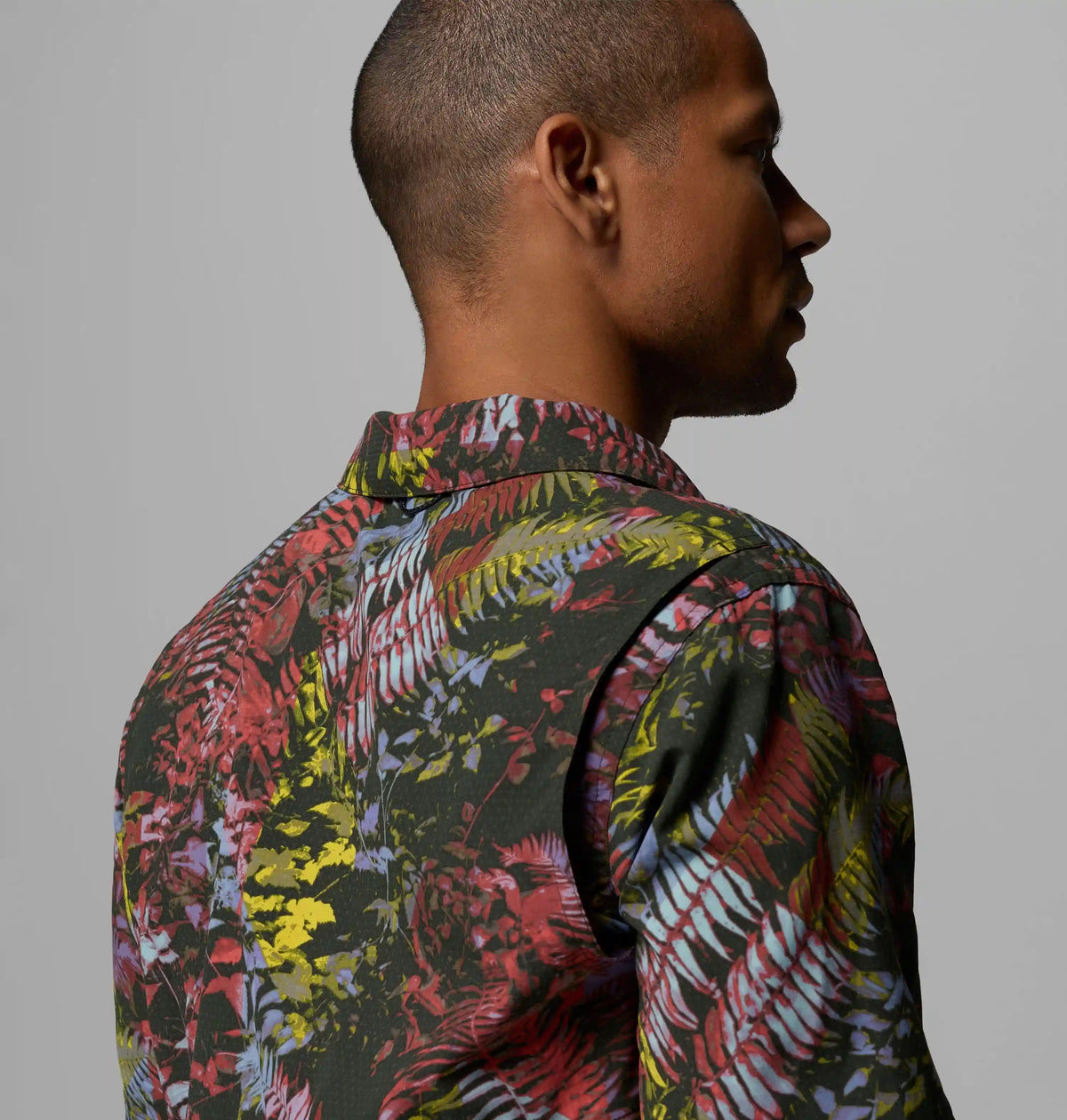 Men's Tech Trail Utility Printed Woven Short Sleeve Shirt
