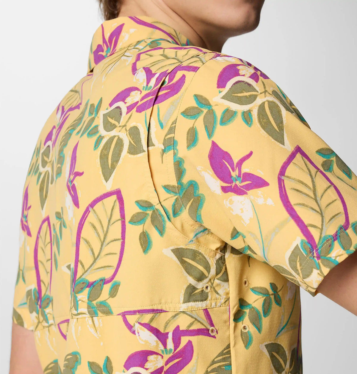 Men's Tech Trail Utility Printed Woven Short Sleeve Shirt
