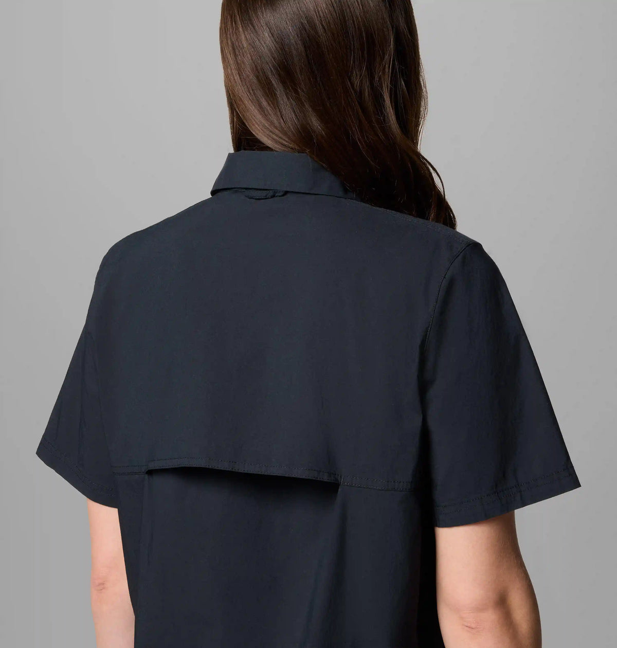 Women's Brea Falls Woven Short Sleeve Shirt