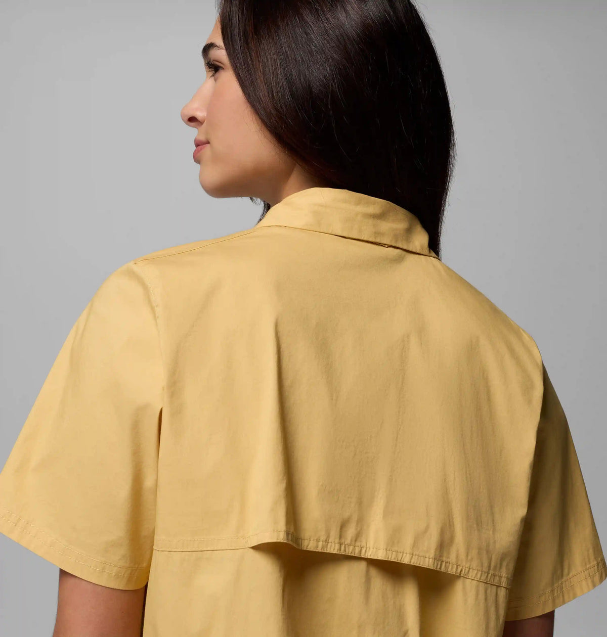 Women's Brea Falls Woven Short Sleeve Shirt
