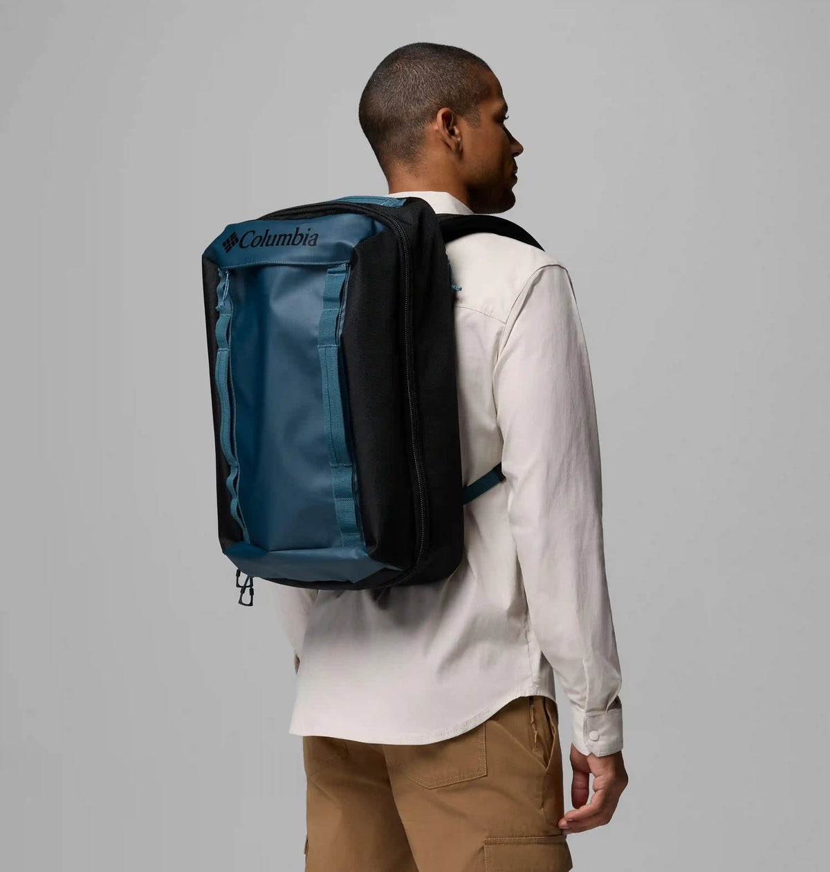 Landroamer 32L Travel Backpack