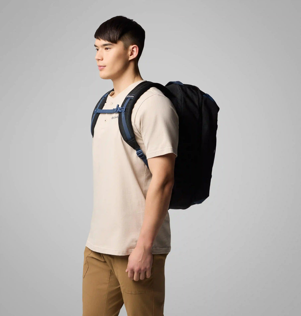 Landroamer 32L Travel Backpack