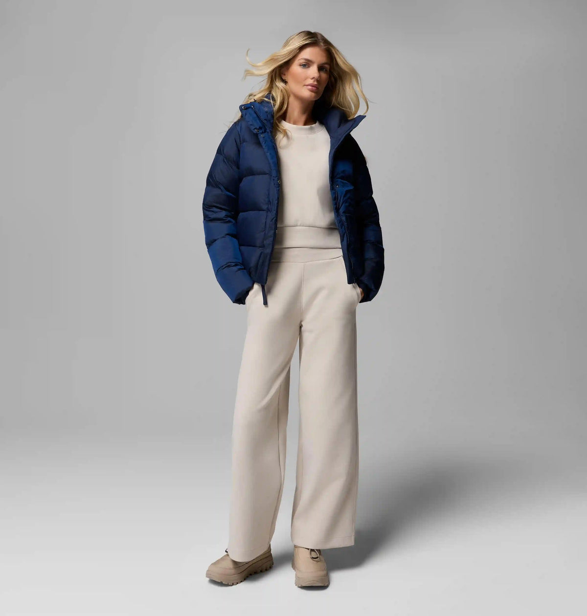 Women's Amaze Puff Hooded Jacket
