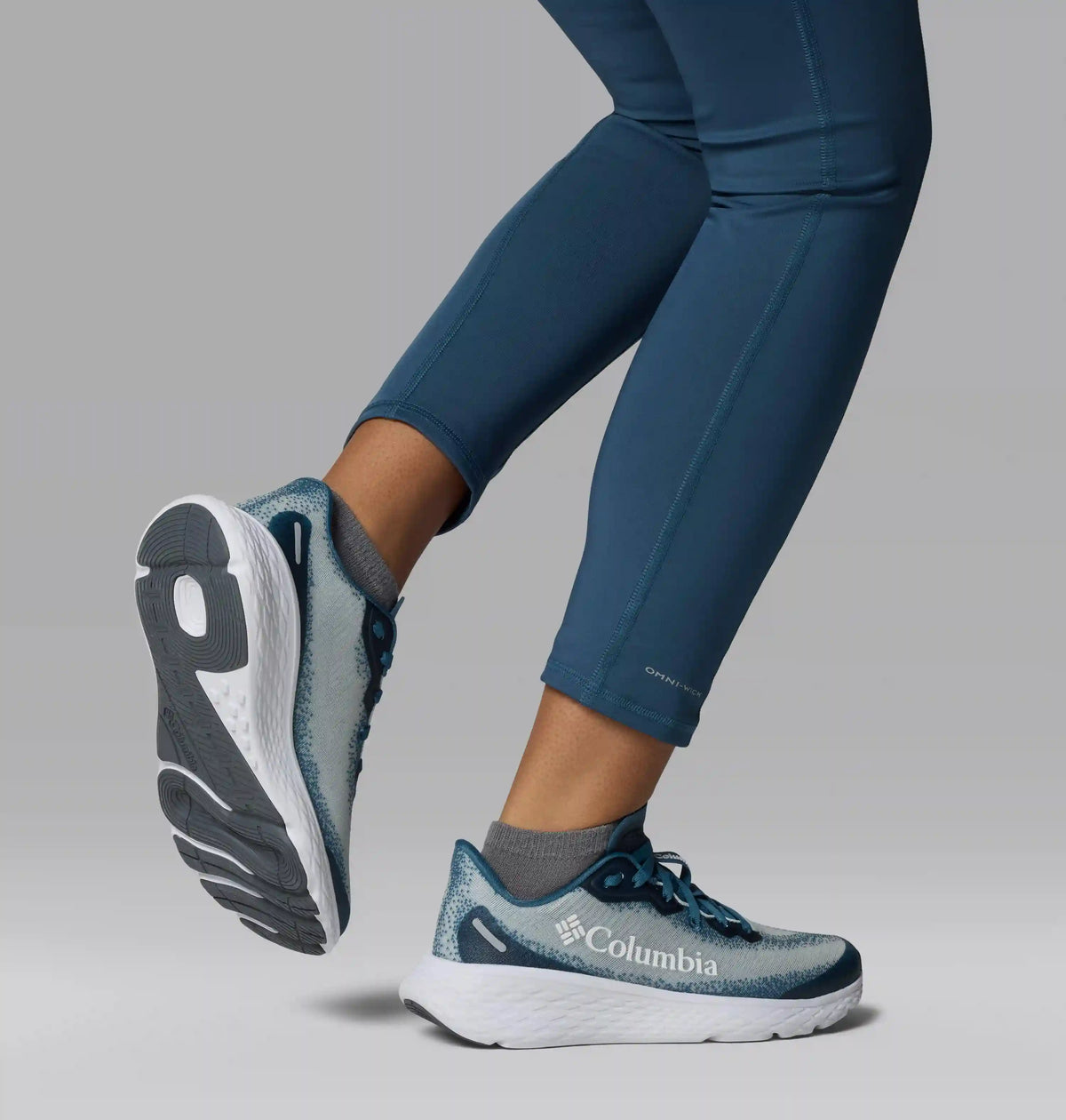 Women's Konos Featherweight Shoe