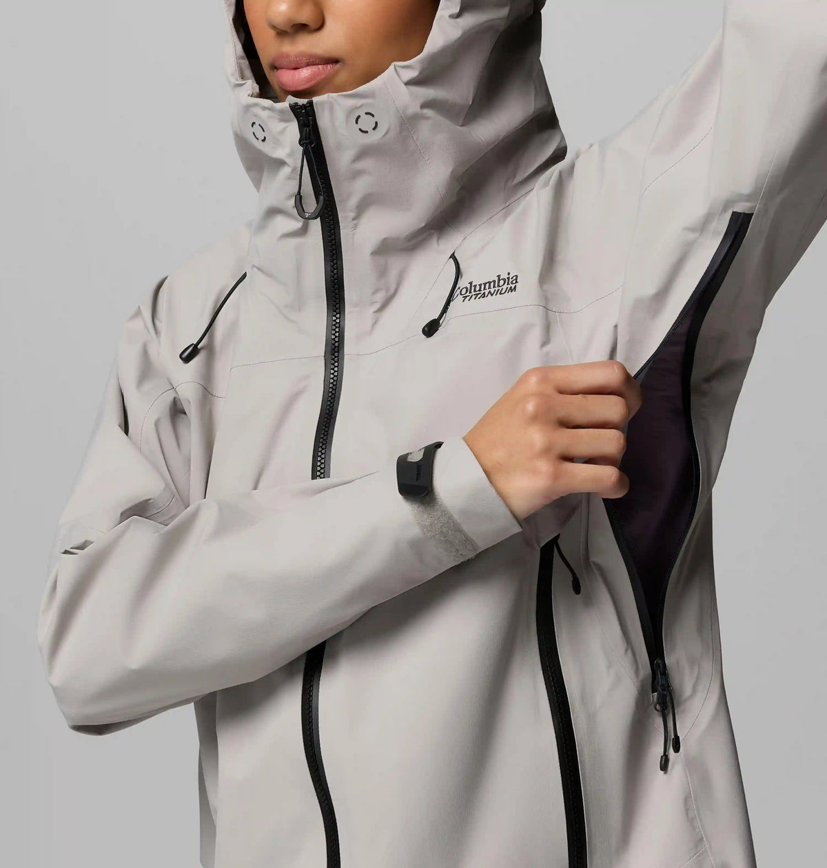 Women's Saudan Pro 3L Rain Shell
