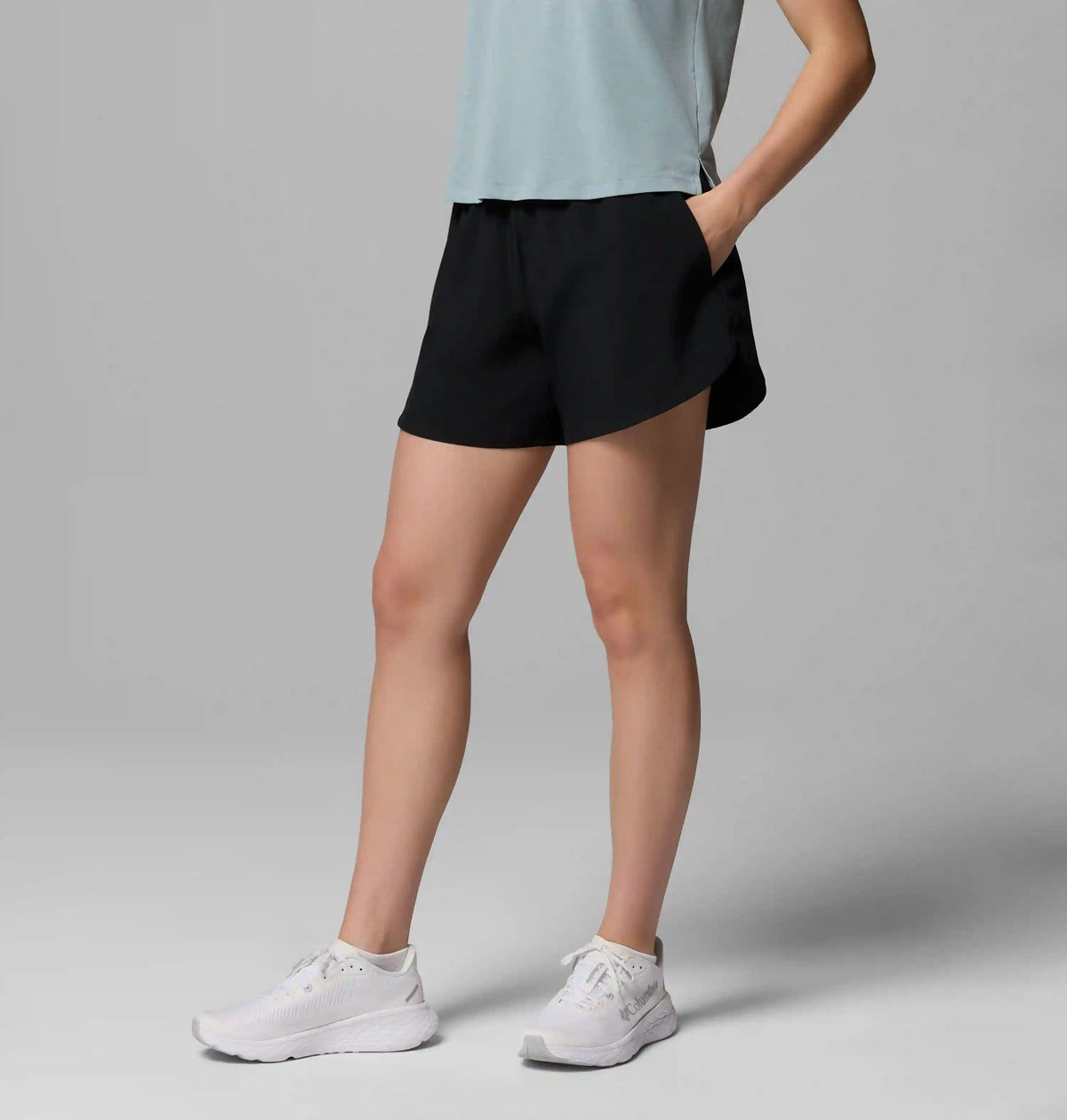 Women's Vital Valley Shorts