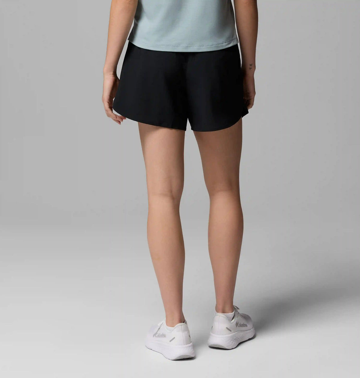 Women's Vital Valley Shorts