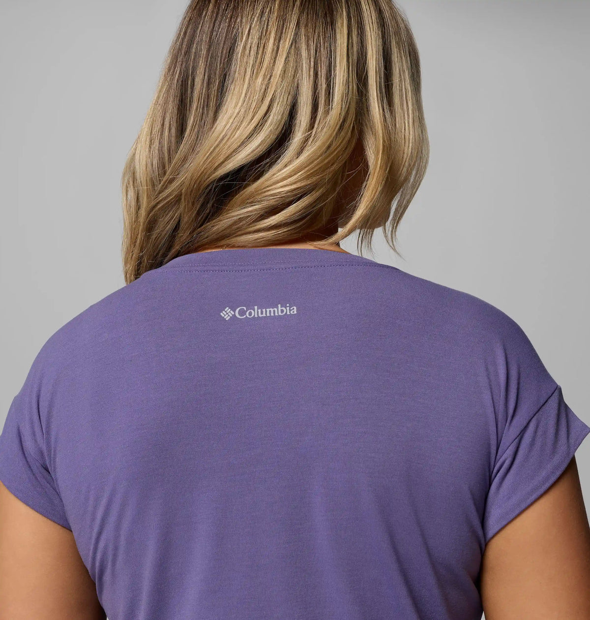 Women's Daniela Falls V-Neck Short Sleeve T-Shirt