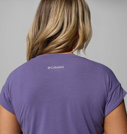 Women's Daniela Falls V-Neck Short Sleeve T-Shirt