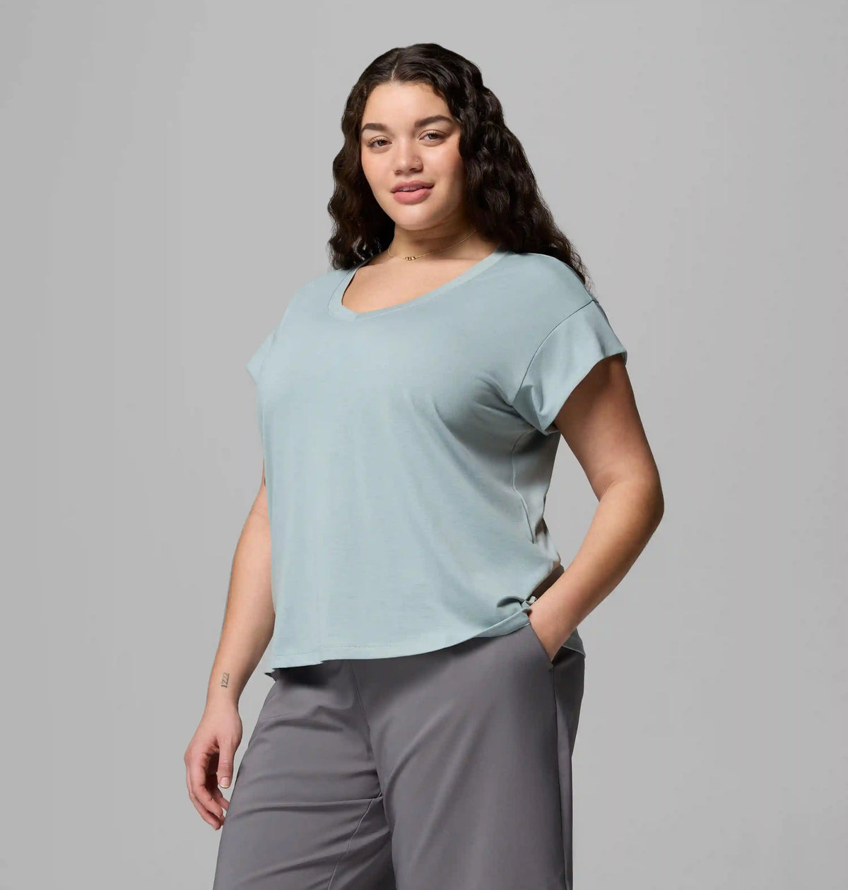 Women's Daniela Falls V-Neck Short Sleeve Tee - Plus Size