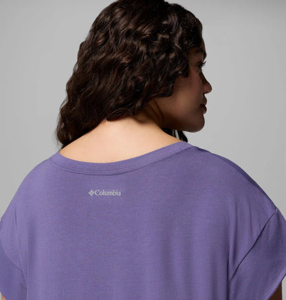 Women's Daniela Falls V-Neck Short Sleeve Tee - Plus Size
