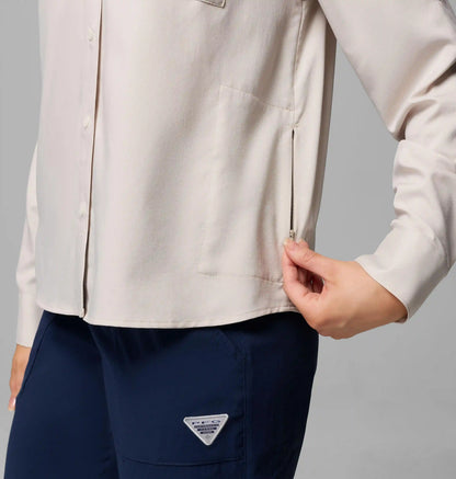Women's PFG Castback Woven Long Sleeve Shirt