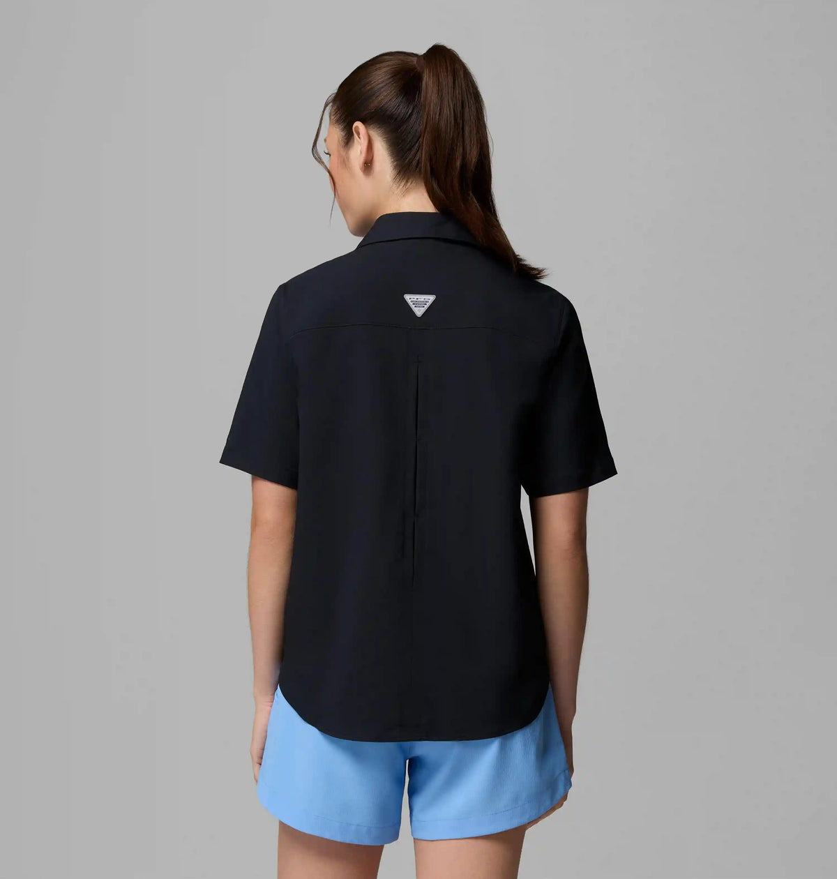 Women's PFG Castback Woven Short Sleeve Shirt