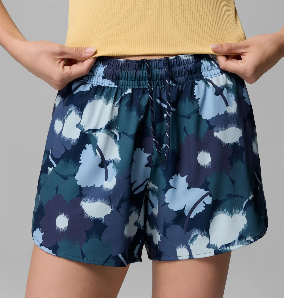 Women's Vital Valley Print Shorts