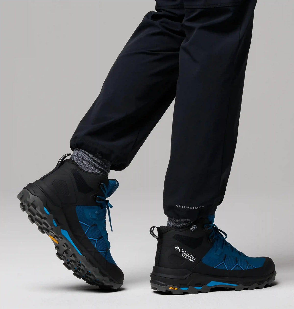 Men's Peakfreak Titanium OutDry Mid Shoe