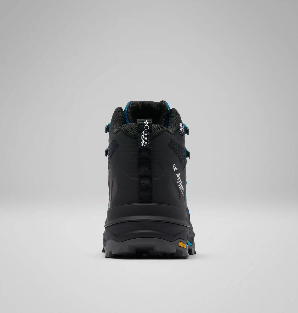 Men's Peakfreak Titanium OutDry Mid Shoe