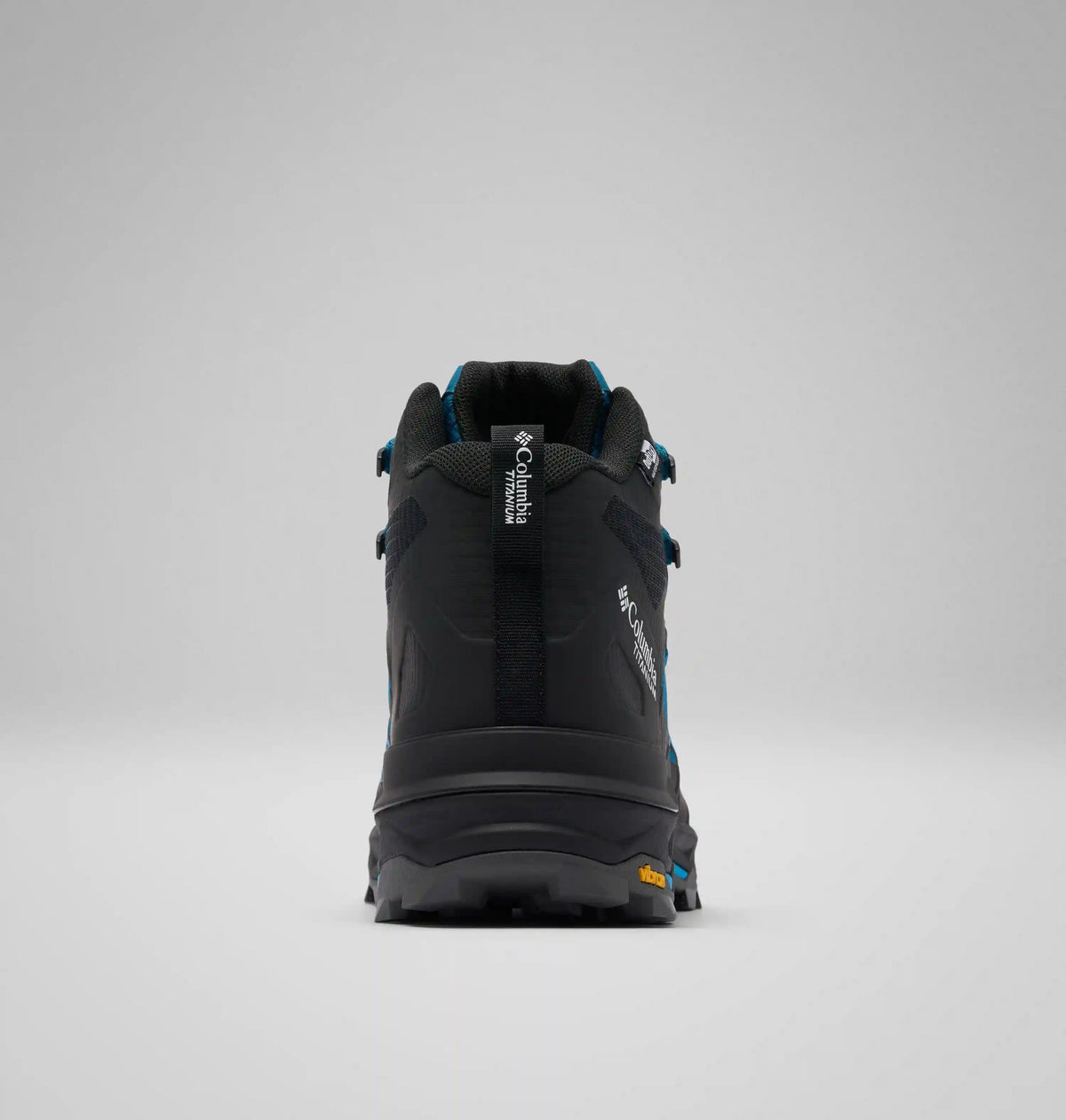Men's Peakfreak Titanium OutDry Mid Shoe - Wide