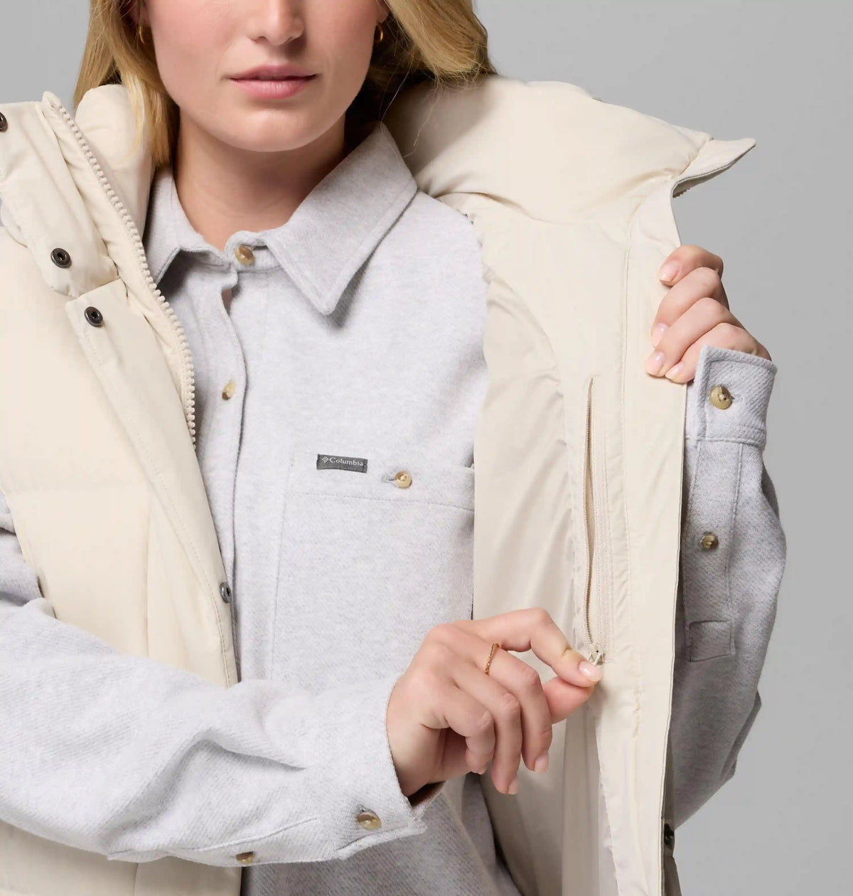 Women's Amaze Puff Mid Hooded Vest