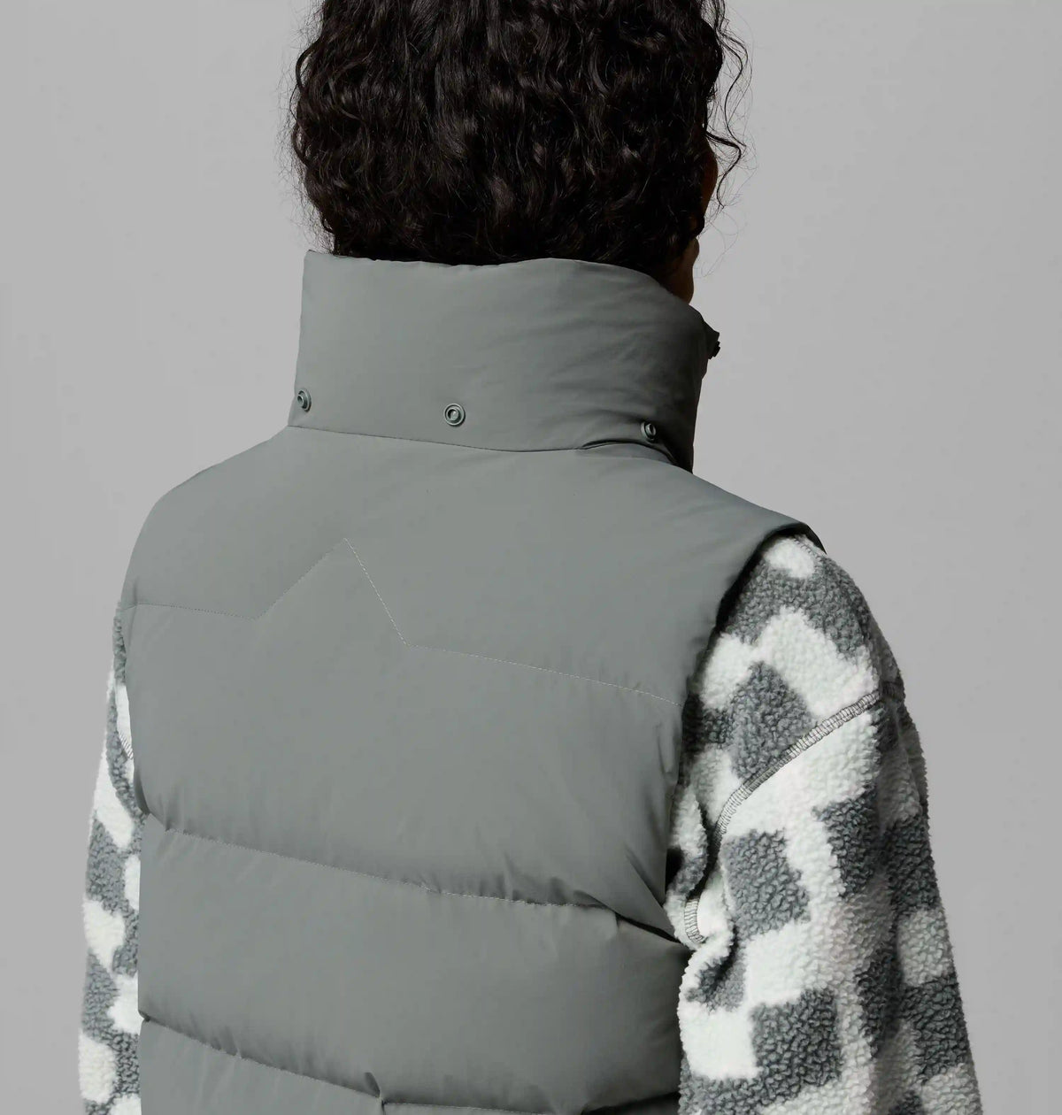 Women's Amaze Puff Mid Hooded Vest