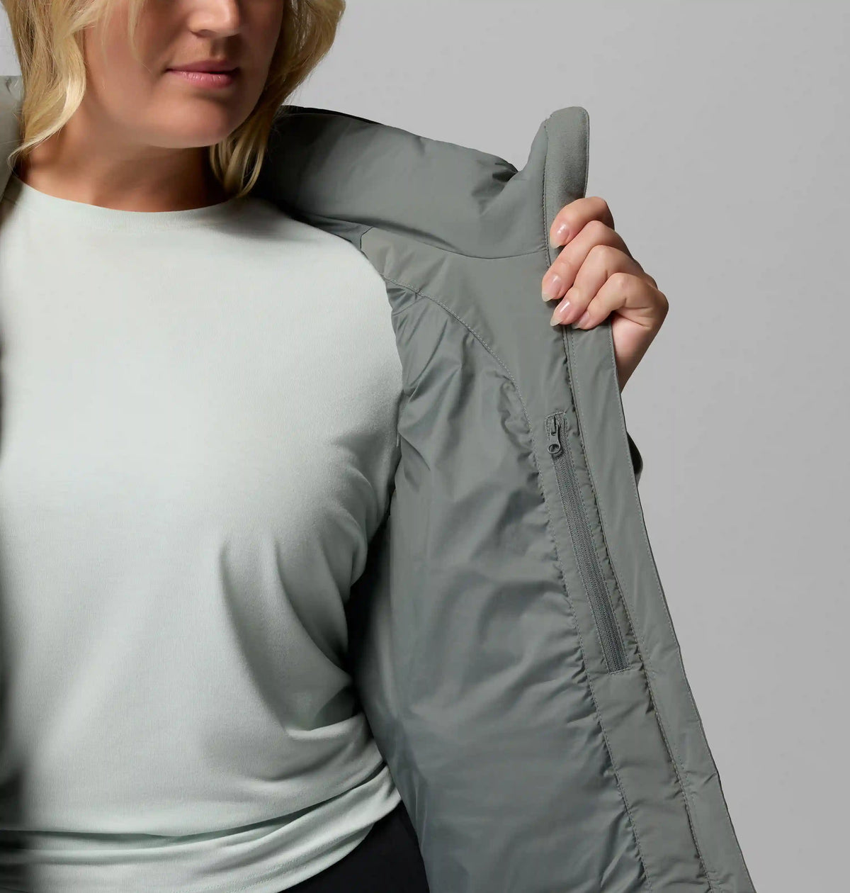Women's Amaze Puff Mid Hooded Vest - Plus Size