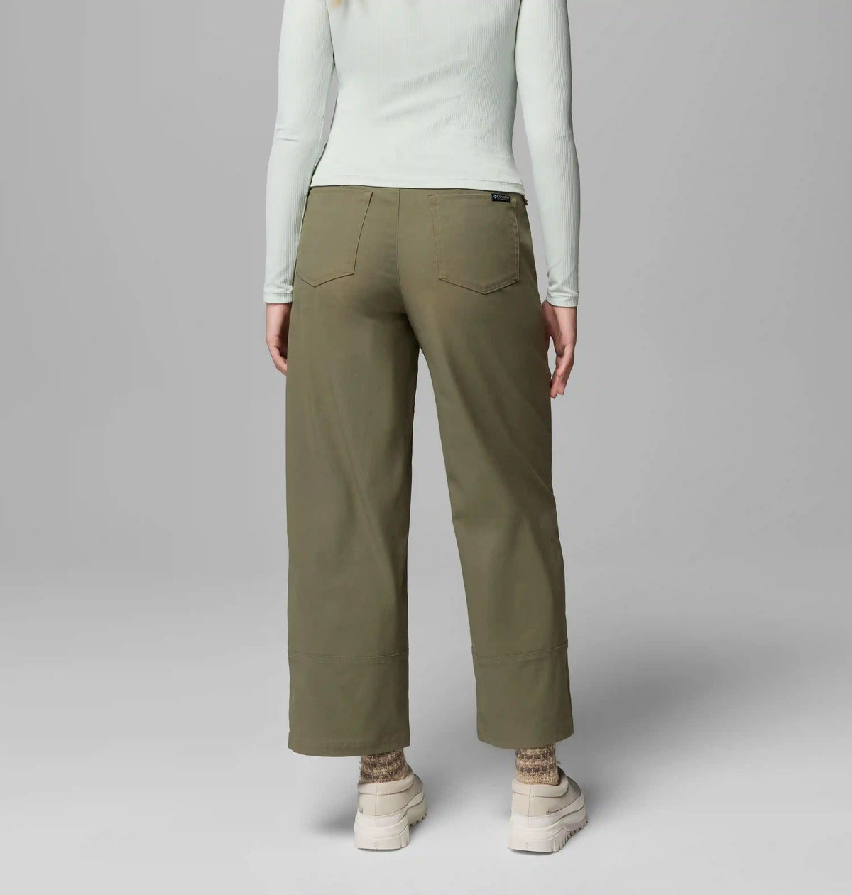 Women's ROC Tech Wide Leg Pants