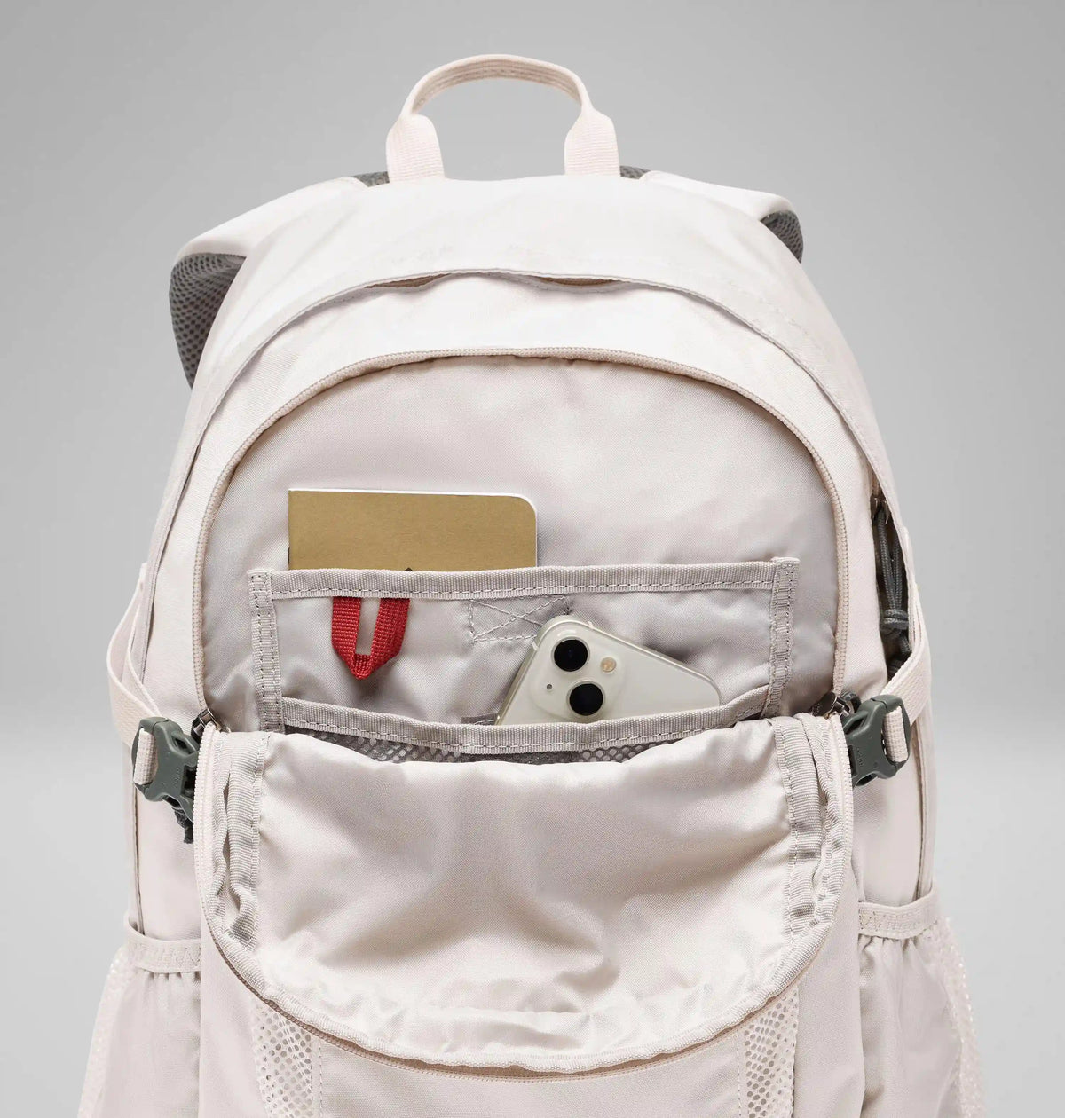 Castle Crest 25L Backpack