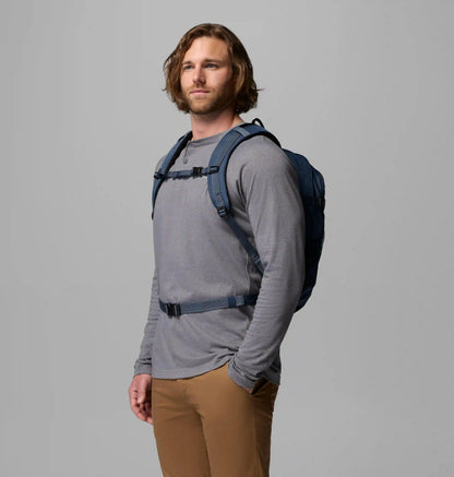 Castle Crest 25L Backpack