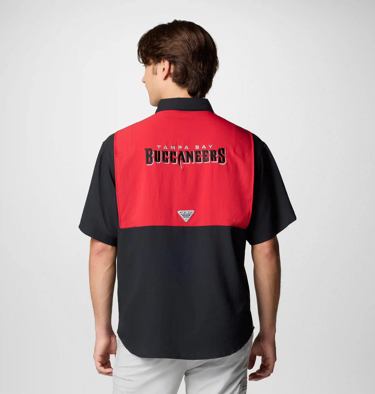 Men's PFG Tamiami Colorblocked Short Sleeve Shirt - Tampa Bay Buccaneers