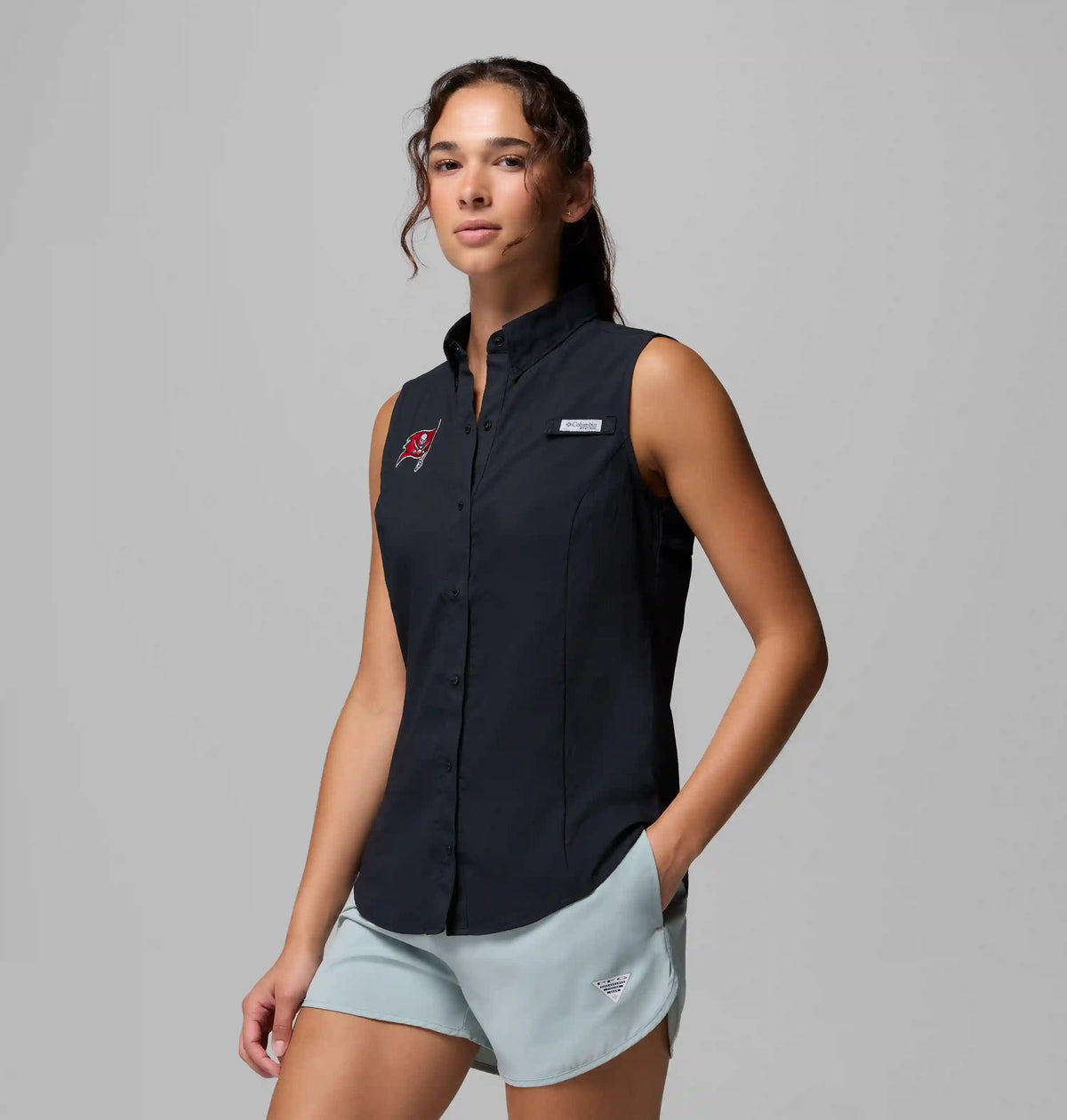 Women's PFG Tamiami Sleeveless Shirt - Tampa Bay Buccaneers